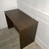 Bureau marron avec tiroir – Image 3