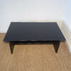 Table basse avec tiroirs en bois noir – Image 3