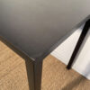 Grand bureau noir / table – Image 6
