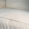 Canapé beige avec accoudoirs – Image 7
