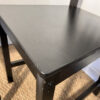 Lot de 2 chaises en bois noir – Image 3