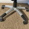 Fauteuil de bureau en similicuir noir – Image 5
