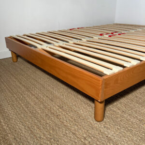 Sommier 140 x 190 en bois clair – Image 4