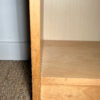 Petite bibliothèque en bois clair – Image 8