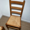 Lot de 2 chaises anciennes en bois – Image 5