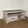 Meuble TV / Table basse en bois grisé