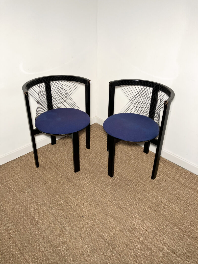 Lot de 2 chaises noires bois et corde