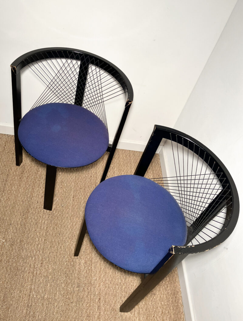 Lot de 2 chaises noires bois et corde – Image 4