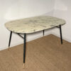Table à manger effet marbre