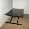 Table basse réglable en verre noir – Image 4