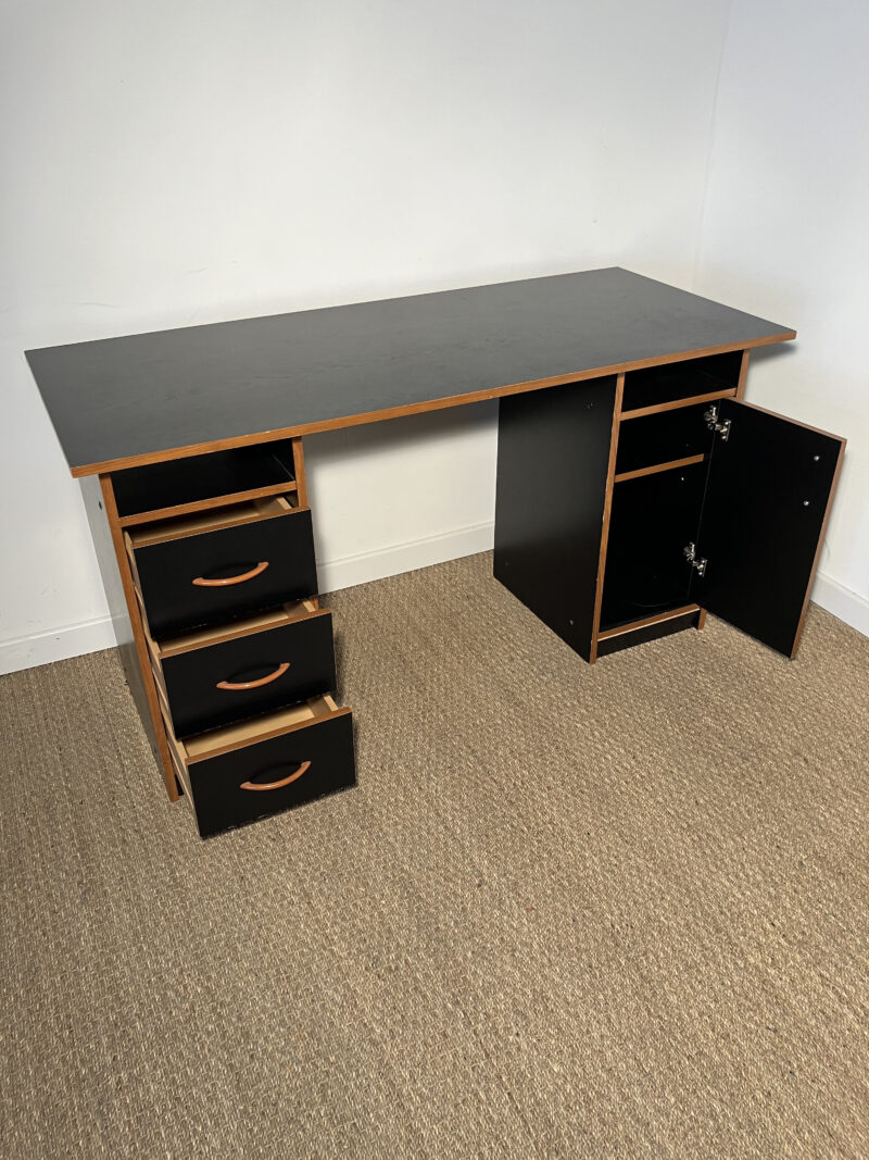 Bureau en bois noir et marron – Image 5