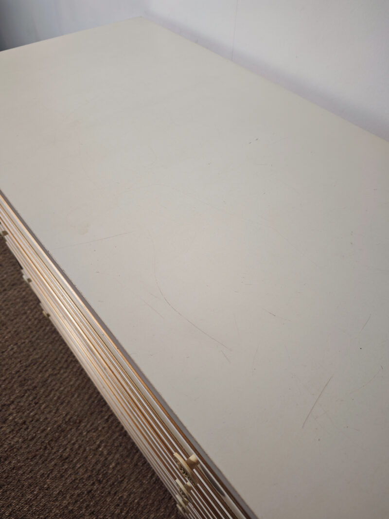 Commode blanche vintage – Image 5