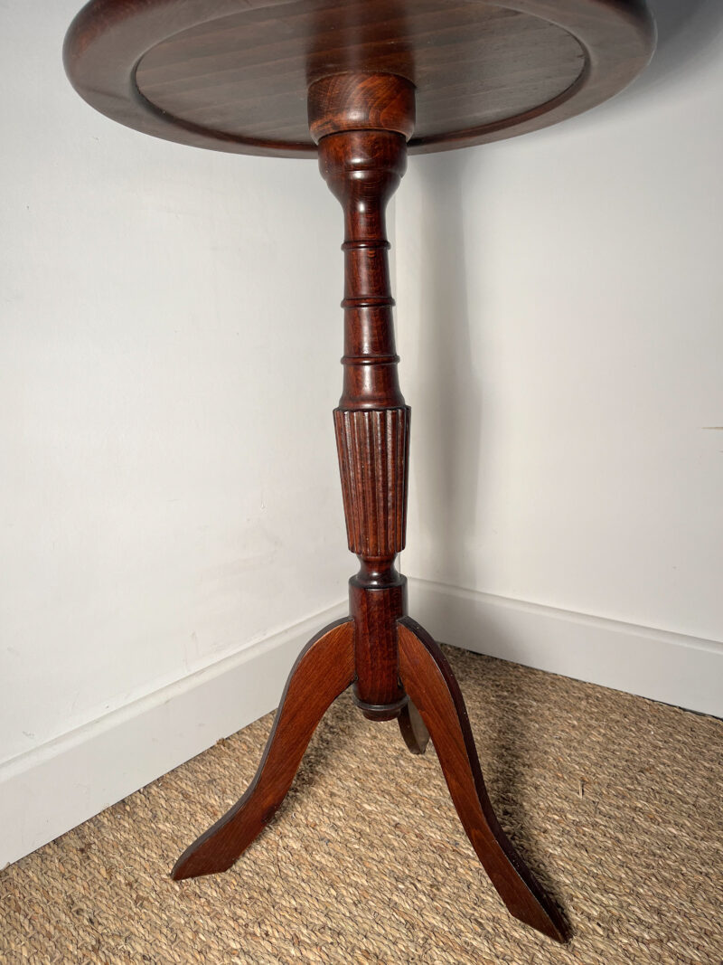 Guéridon en bois vintage – Image 5