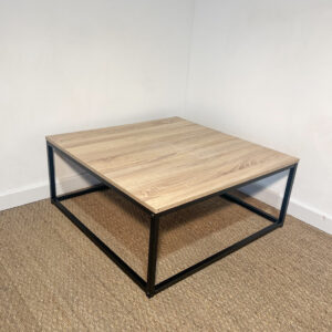 Table basse carrée bois et métal