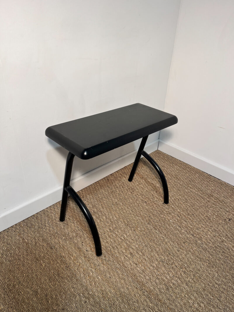 Petit tabouret / chevet noir