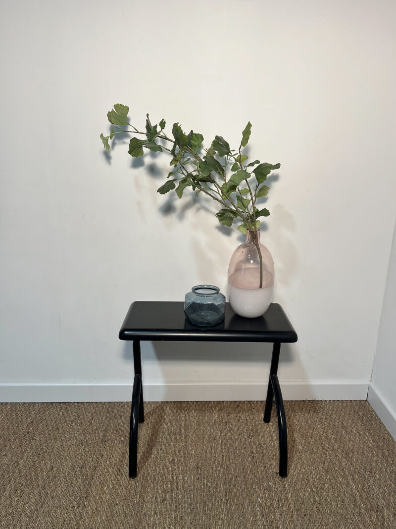 Petit tabouret / chevet noir – Image 2