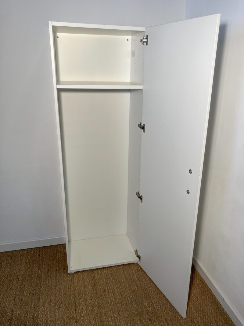 Armoire blanche avec une porte – Image 3