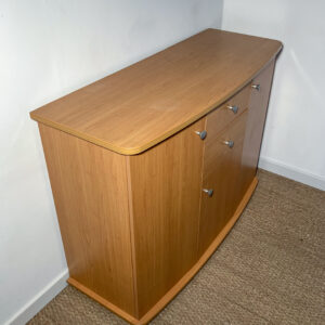 Buffet mi-haut en bois