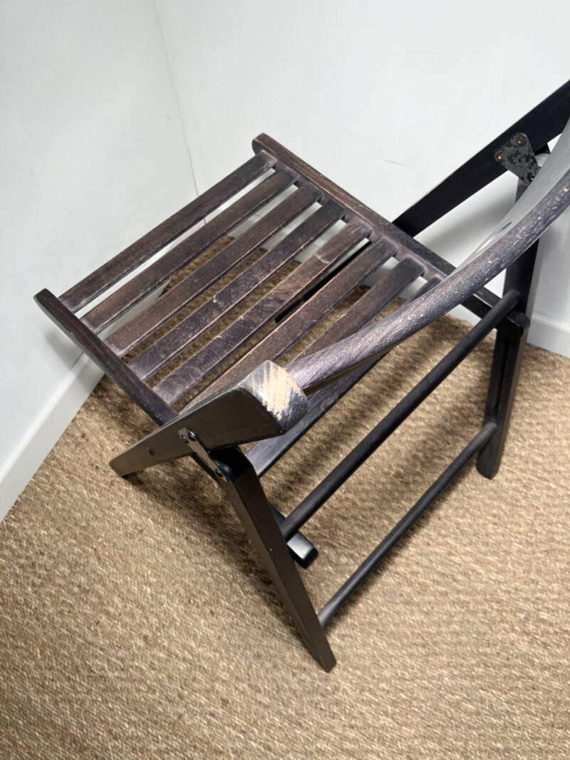 Chaise pliante en bois noir – Image 4