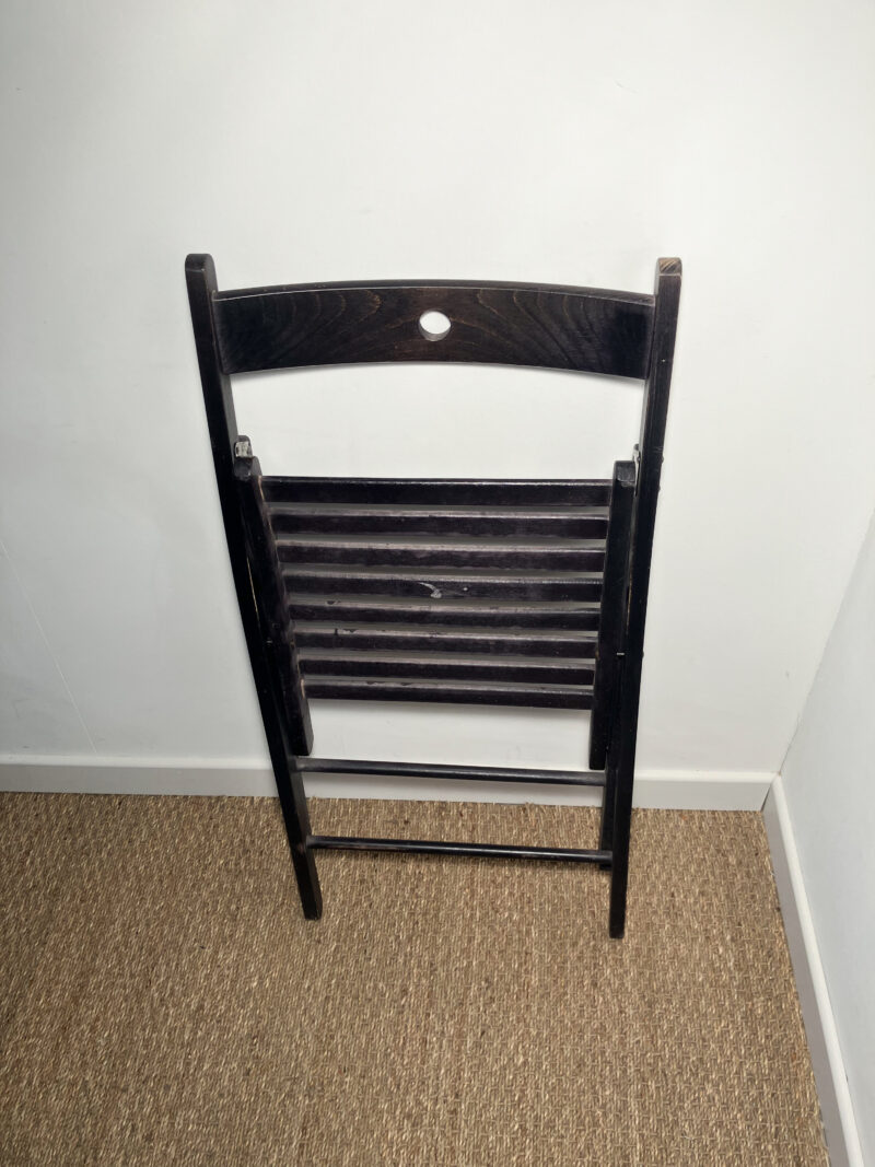 Chaise pliante en bois noir – Image 6