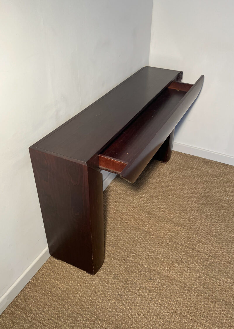 Console en bois brun – Image 3