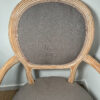 Fauteuil en bois avec assise taupe – Image 5