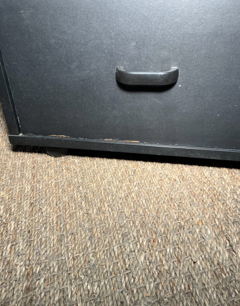 Caisson de bureau/chevet noir sur roulettes – Image 4