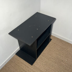 Meuble de rangement en bois noir