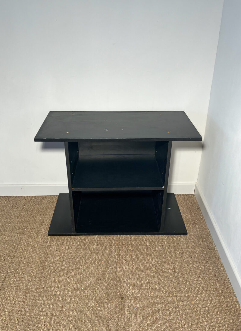 Meuble de rangement en bois noir – Image 2