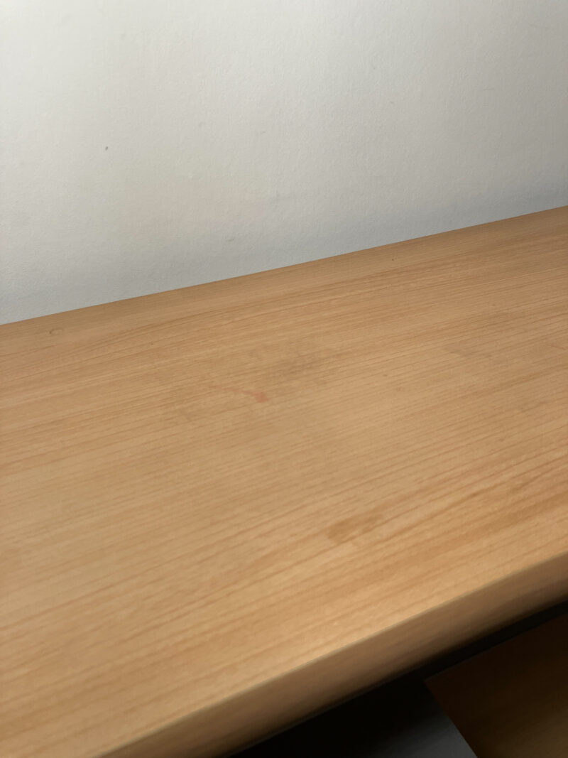 Console de rangement avec étagères – Image 3