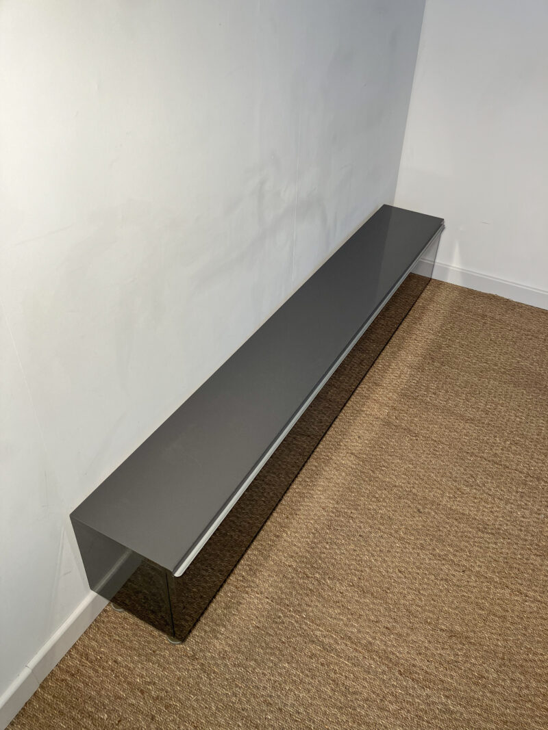 Long meuble tv bas gris – Image 3