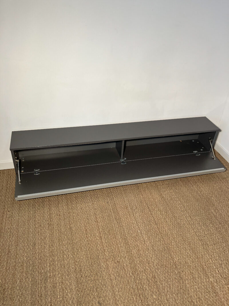 Long meuble tv bas gris – Image 5