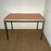 Table large avec piètement métal – Image 2