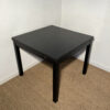 Table bois noir avec rallonges (6 pers.)