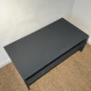Grande table basse grise – Image 4