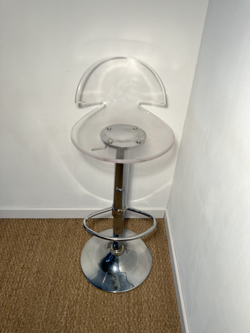 Tabouret de bar en plastique transparent et métal – Image 2