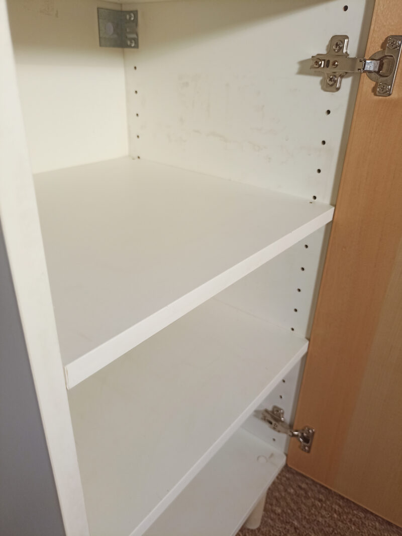 Meuble de rangement blanc et bois – Image 7