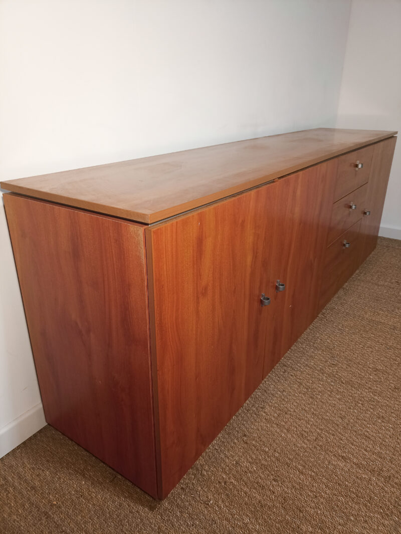 Grand buffet en bois (Gautier) – Image 3