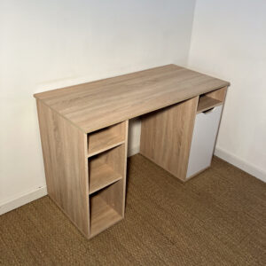 Bureau effet bois avec rangements