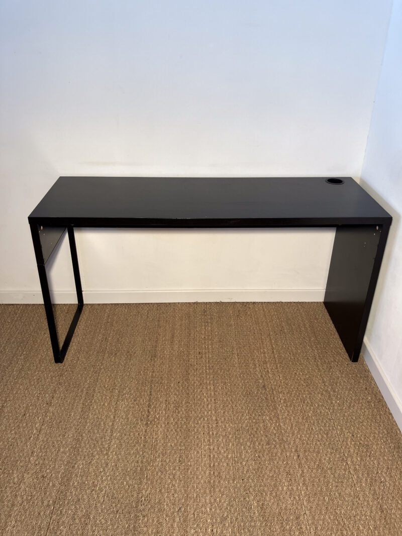 Bureau asymétrique noir – Image 2