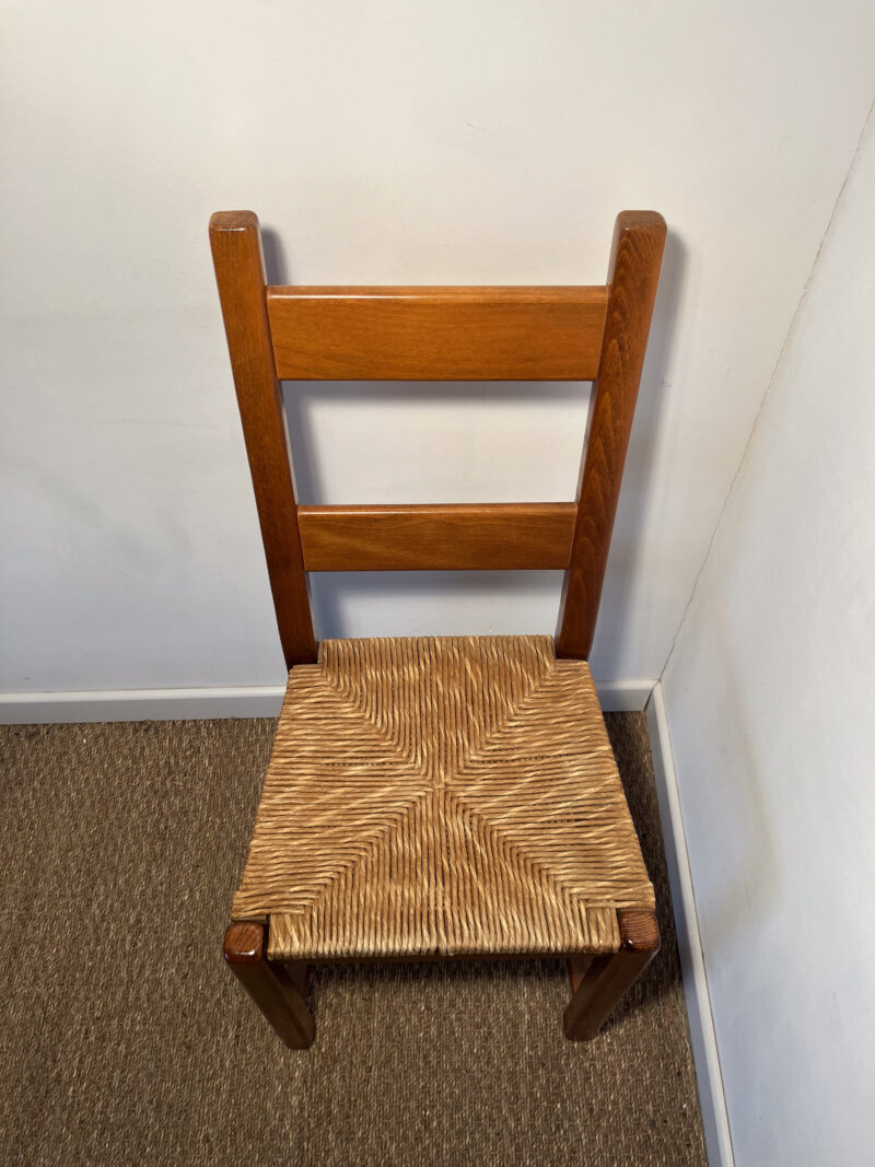 Chaise en bois vernis – Image 5