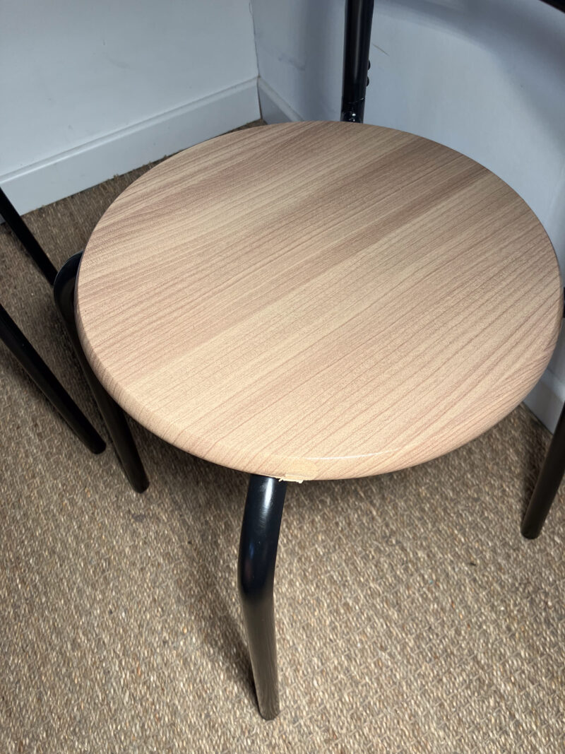 Lot de 2 chaises métal et bois – Image 6