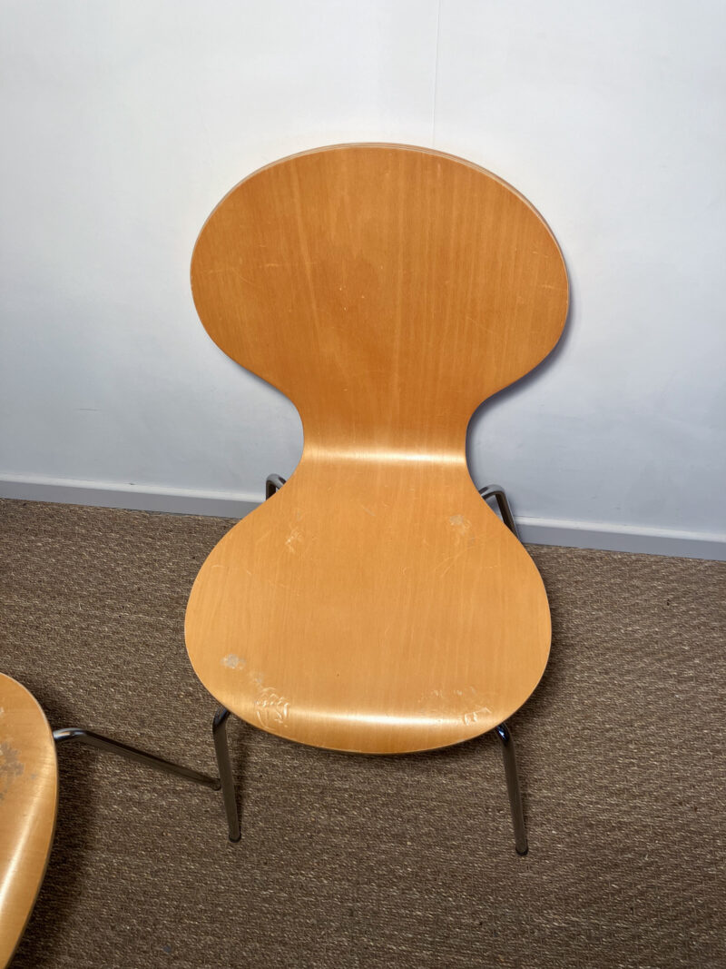 Lot de 2 chaises bois empilables – Image 5