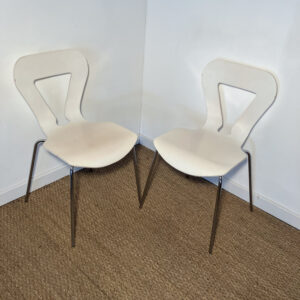 Lot de 2 chaises blanches