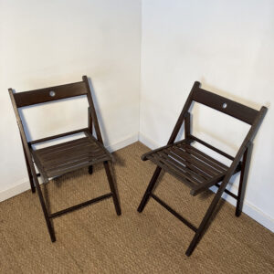 Lot de 2 chaises pliables en bois brun