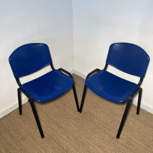 Lot de 2 chaises bleues et noires