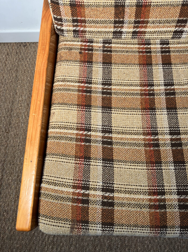 Fauteuil en bois carré – Image 5