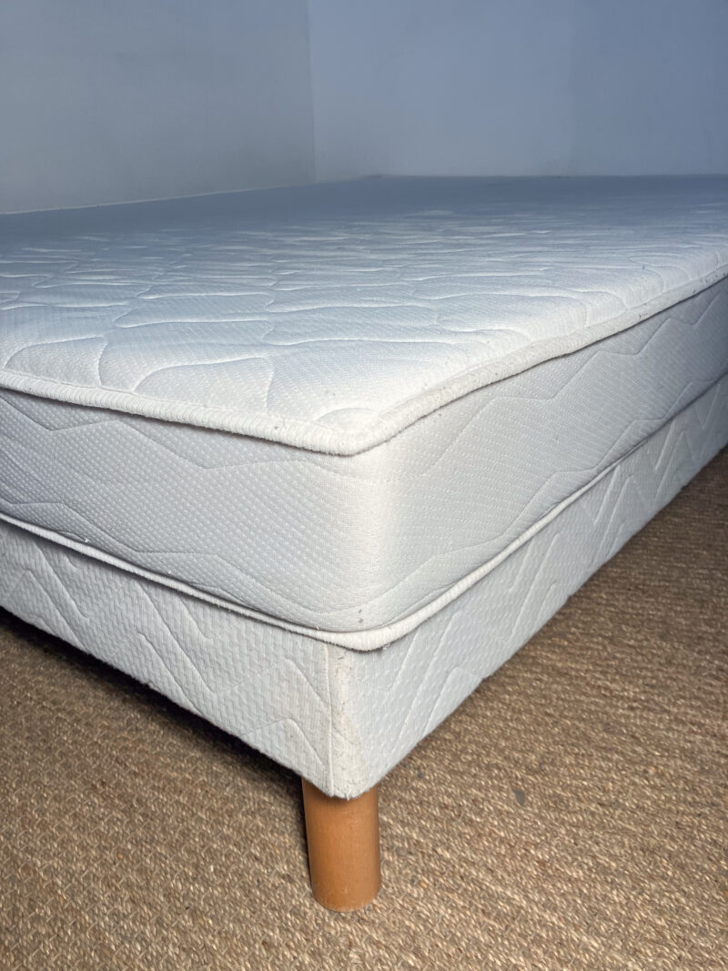 Matelas 140 x 190 – Image 4