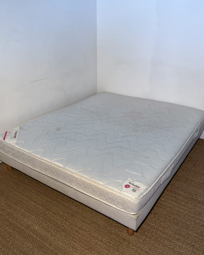 Matelas mousse 160 x 200