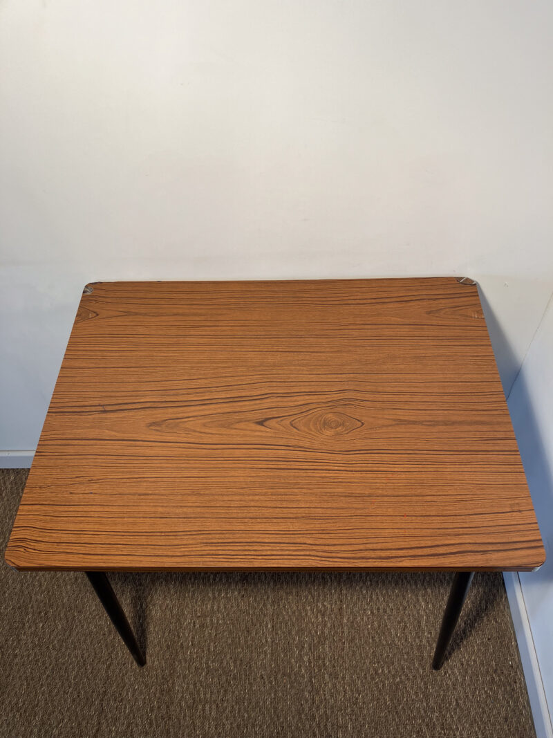 Petite table vintage pieds métal – Image 6
